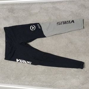 Virus leggings